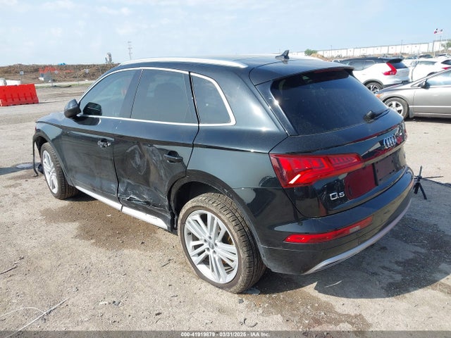 2018 AUDI Q5 WA1BNAFY3J2113678 Photo 2
