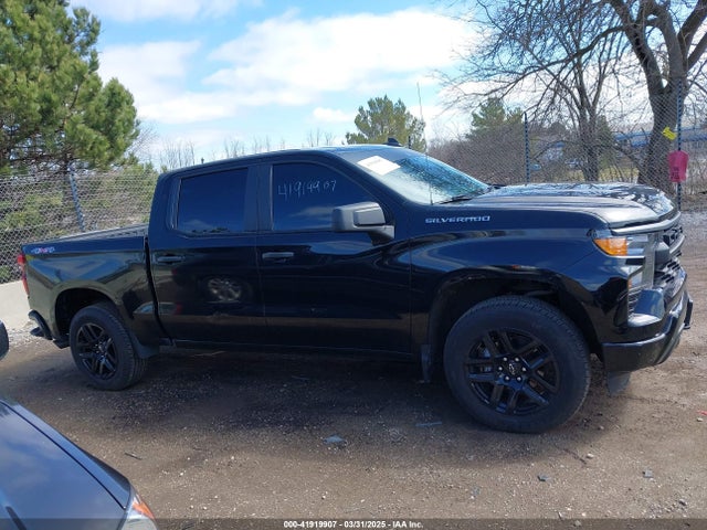 1GCPDBEK1NZ621341 Chevrolet Silverado 1500 4wd  Short Bed Custom