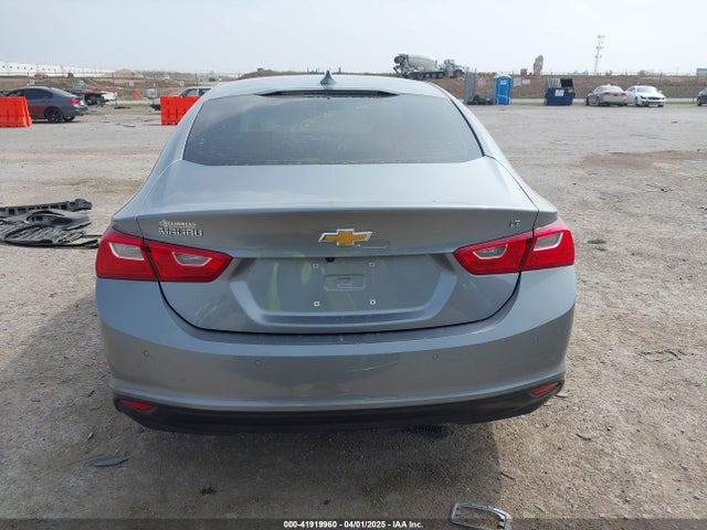 1G1ZD5ST9SF103264 Chevrolet Malibu Fwd 1lt