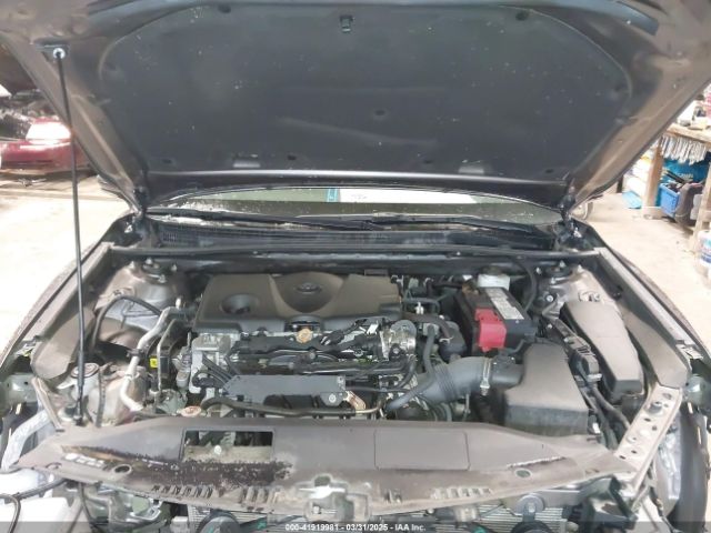 4T1G11BK3NU053965 Toyota Camry Se Awd
