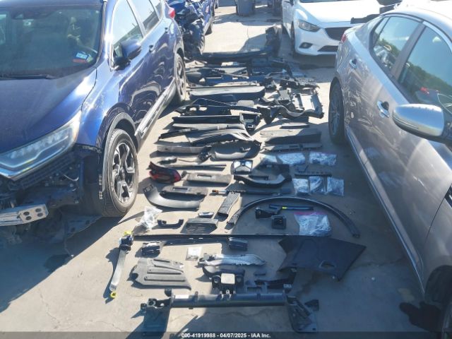 5UX33EM09R9U06877 BMW X7 M60i