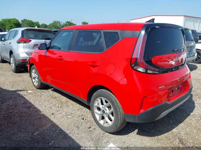 KNDJ23AU2R7222559 KIA SOUL LX