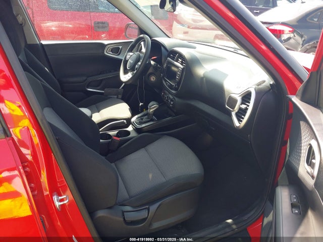 KNDJ23AU2R7222559 KIA SOUL LX