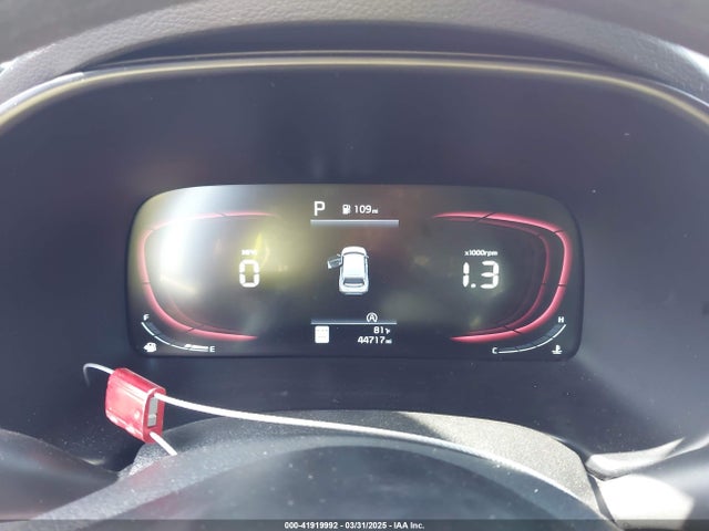 KNDJ23AU2R7222559 KIA SOUL LX