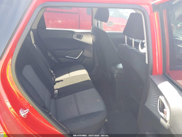 KNDJ23AU2R7222559 KIA SOUL LX