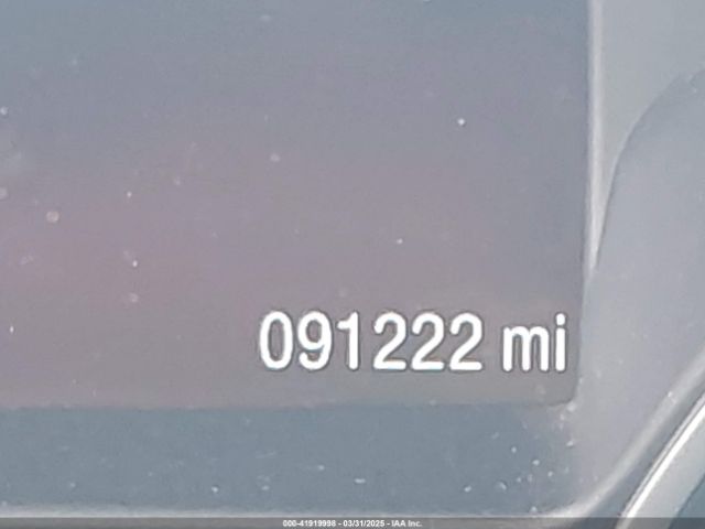 1FMCU0J98GUB67946 Ford Escape Titanium