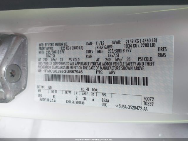1FMCU0J98GUB67946 Ford Escape Titanium