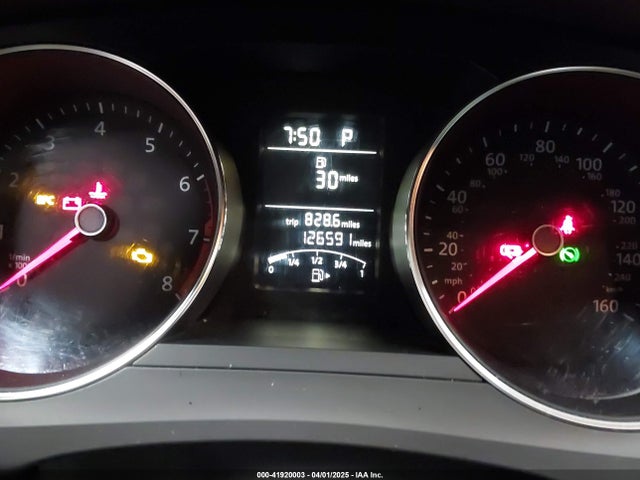 3VWD17AJ4FM319161 Volkswagen Jetta