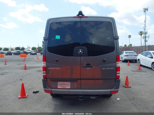 WDZPE7DC1FP111850 Mercedes-Benz Sprinter 2500 Normal Roof