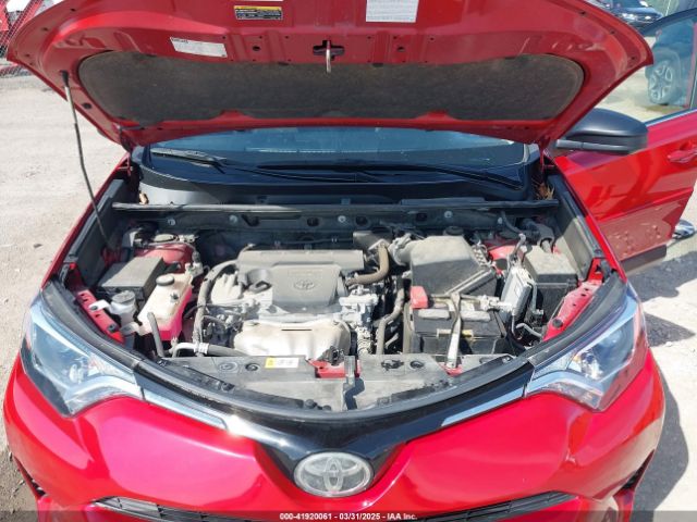JTMZFREV1HJ114691 Toyota RAV4 LE