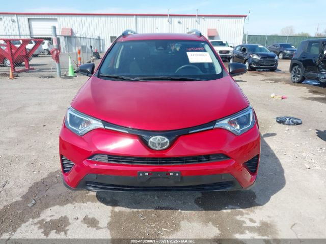 JTMZFREV1HJ114691 Toyota RAV4 LE