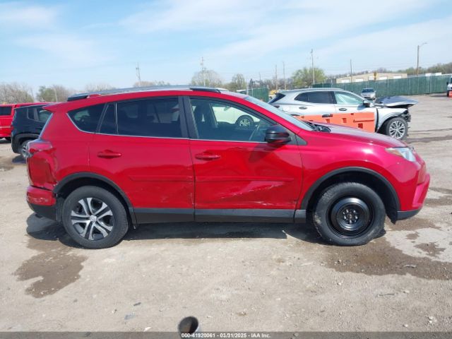 JTMZFREV1HJ114691 Toyota RAV4 LE