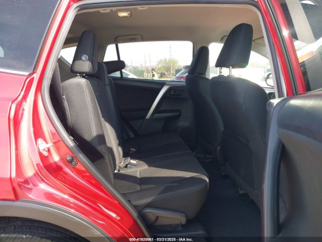 JTMZFREV1HJ114691 Toyota RAV4 LE