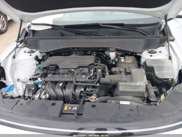 KM8HBCAB4SU194733 Hyundai Kona Sel