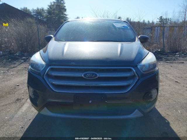 1FMCU9GD6HUC70333 Ford ESCAPE SE