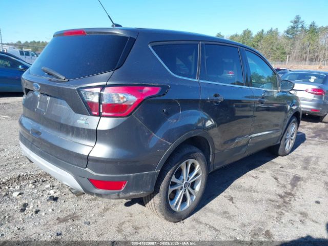 1FMCU9GD6HUC70333 Ford ESCAPE SE