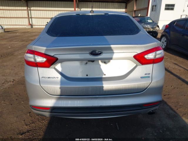 1FA6P0HD9F5122600 Ford FUSION SE