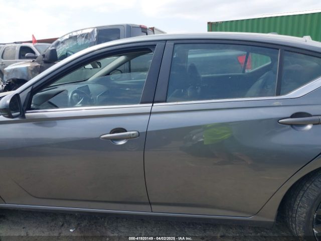 1N4BL4CW2NN347157 Nissan Altima Sr Intelligent Awd