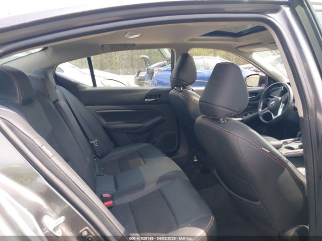 1N4BL4CW2NN347157 Nissan Altima Sr Intelligent Awd
