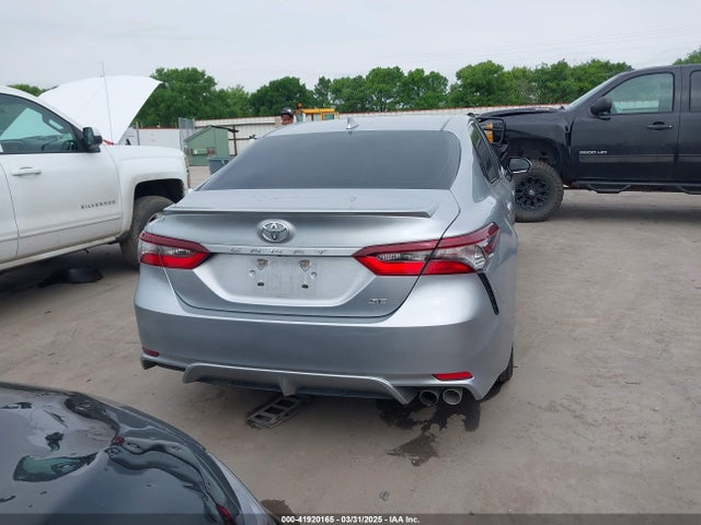 4T1G11AKXPU836575 Toyota CAMRY SE