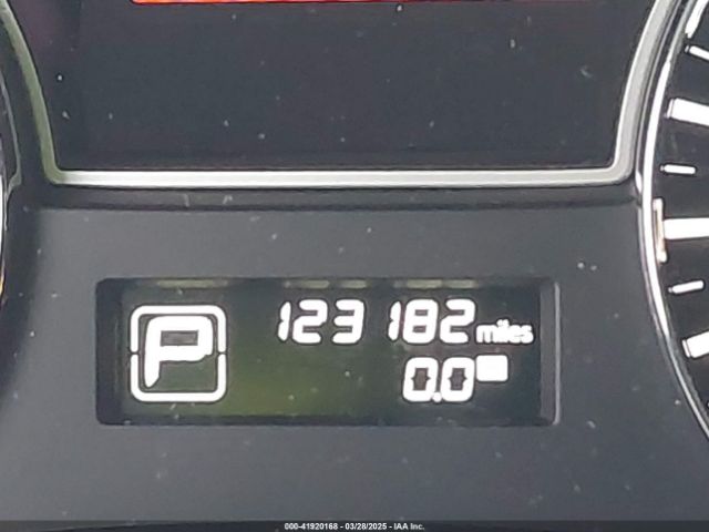 5N1AR2MMXEC715436 Nissan Pathfinder Platinum