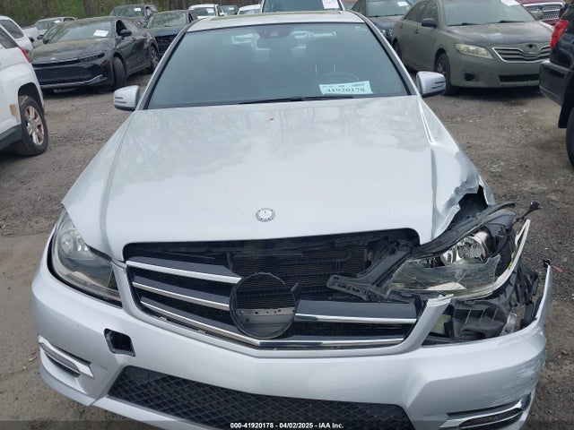 WDDGF4HB3EG247091 Mercedes-Benz C 250 Luxury/sport