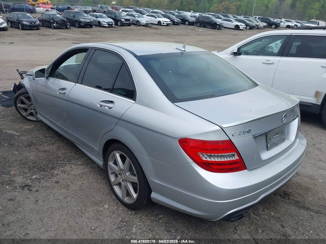 WDDGF4HB3EG247091 Mercedes-Benz C 250 Luxury/sport
