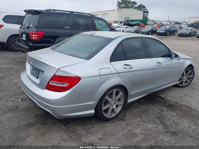 WDDGF4HB3EG247091 Mercedes-Benz C 250 Luxury/sport