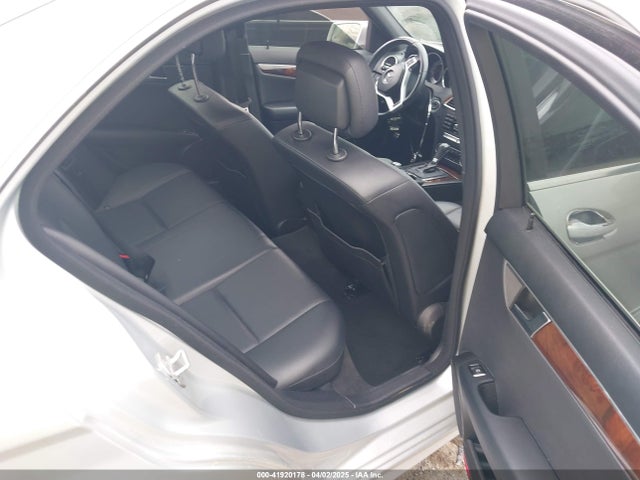 WDDGF4HB3EG247091 Mercedes-Benz C 250 Luxury/sport