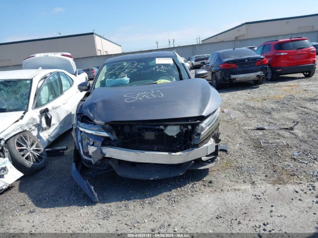 JHMZC5F19JC021696 Honda CLARITY PLUG-IN HYBRID