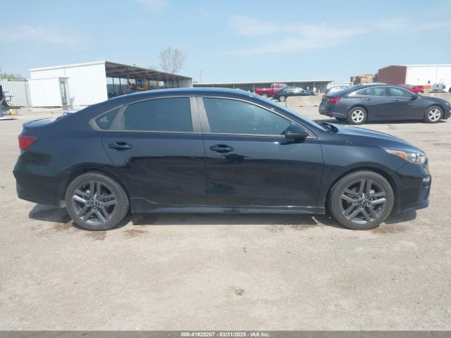 3KPF34AD1ME337168 KIA Forte Gt-line