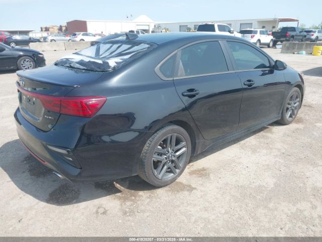 3KPF34AD1ME337168 KIA Forte Gt-line