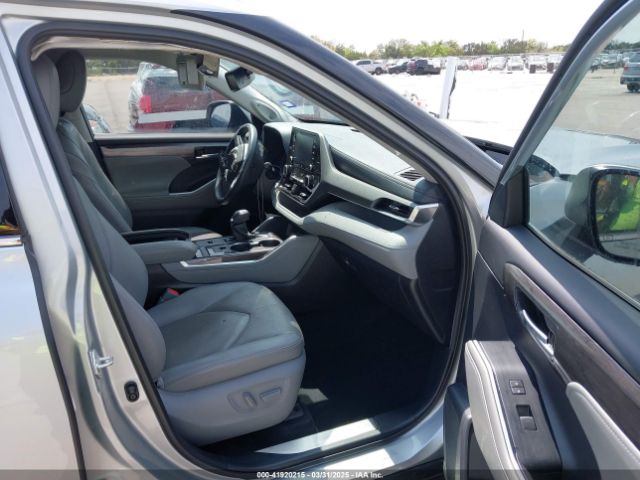 5TDYZRAH1MS526643 Toyota Highlander Limited