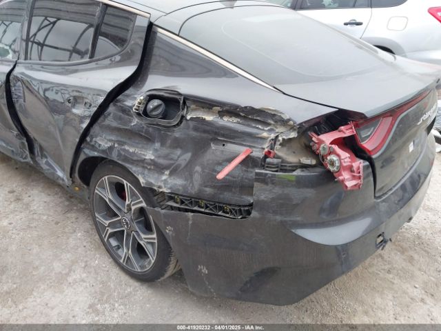 KNAE15LA1M6088643 KIA Stinger Gt-line