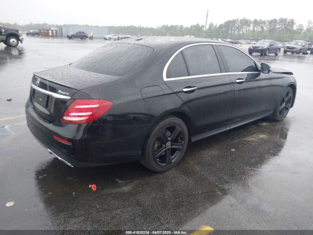 WDDZF4KB2JA302886 Mercedes-Benz E 300 4matic