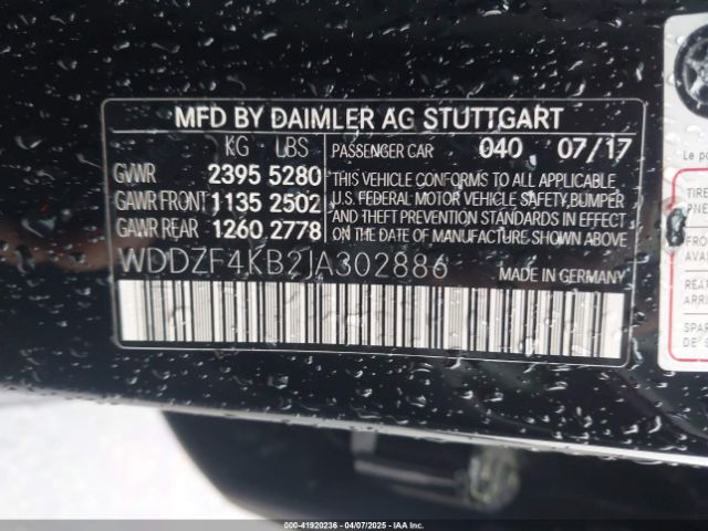 WDDZF4KB2JA302886 Mercedes-Benz E 300 4matic