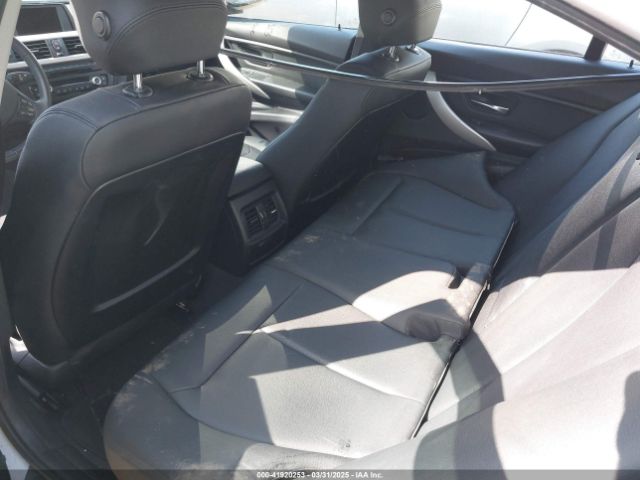 WBA3C3G57FNS74828 BMW 320i Xdrive