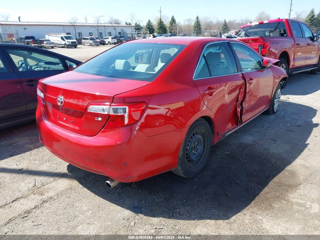 4T1BF1FK2EU867112 Toyota CAMRY LE