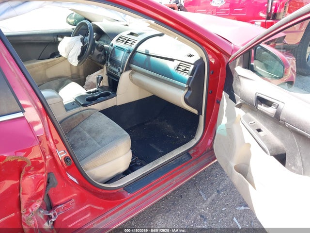 4T1BF1FK2EU867112 Toyota CAMRY LE