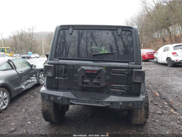 1C4HJXEN0MW502118 Jeep Wrangler Unlimited Sahara 4x4