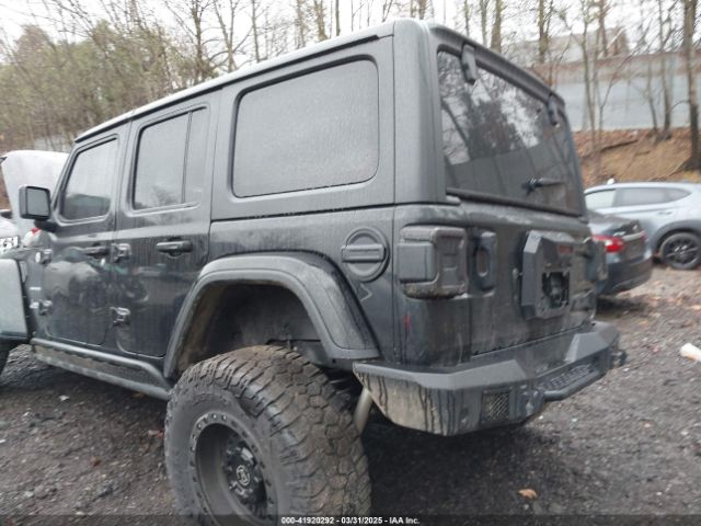 1C4HJXEN0MW502118 Jeep Wrangler Unlimited Sahara 4x4