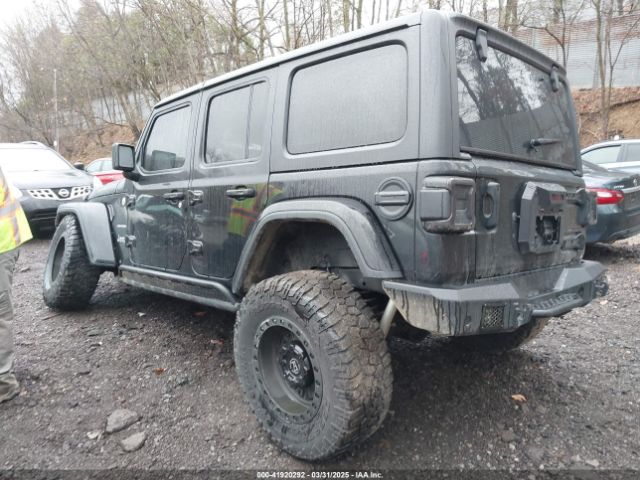 1C4HJXEN0MW502118 Jeep Wrangler Unlimited Sahara 4x4