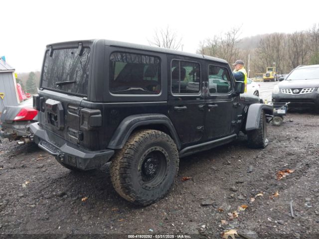 1C4HJXEN0MW502118 Jeep Wrangler Unlimited Sahara 4x4
