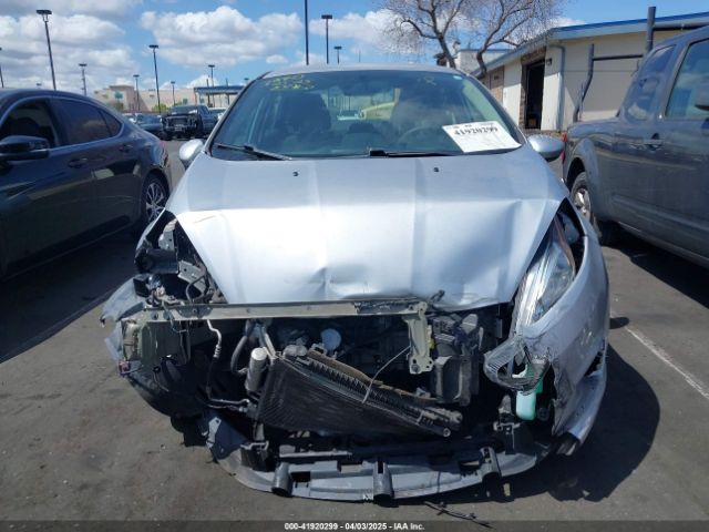 3FADP4BJ4KM149995 Ford FIESTA SE