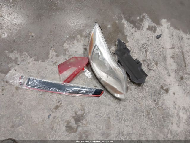 1FADP3F27EL443331 Ford FOCUS SE