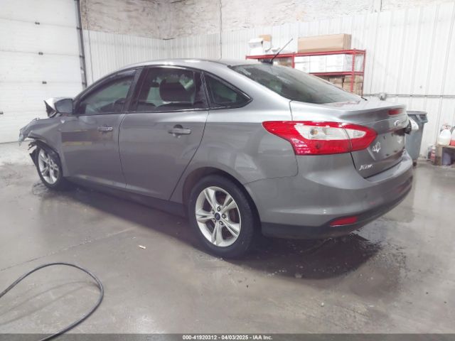 1FADP3F27EL443331 Ford FOCUS SE