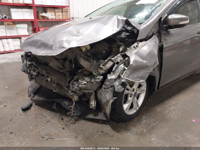 1FADP3F27EL443331 Ford FOCUS SE