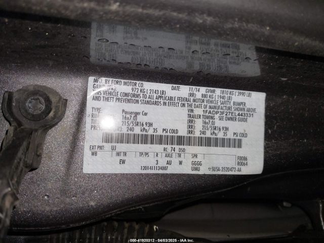 1FADP3F27EL443331 Ford FOCUS SE