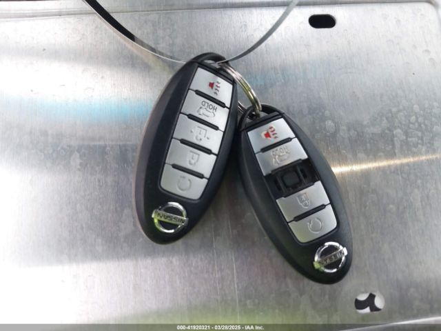 5N1AR2MN2EC615825 Nissan Pathfinder Platinum