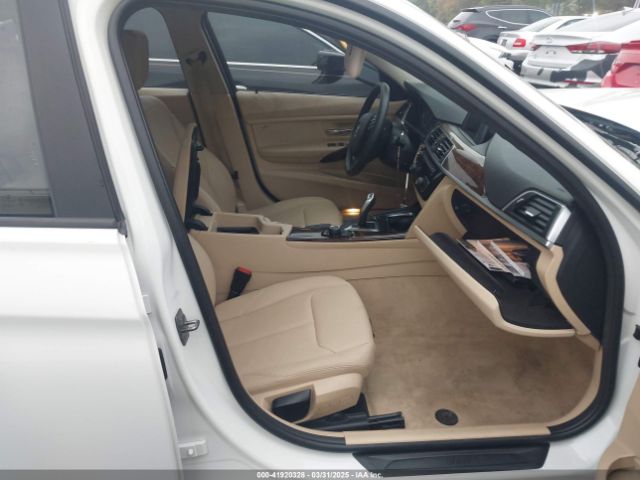 WBA8A9C55GK618602 BMW 320i